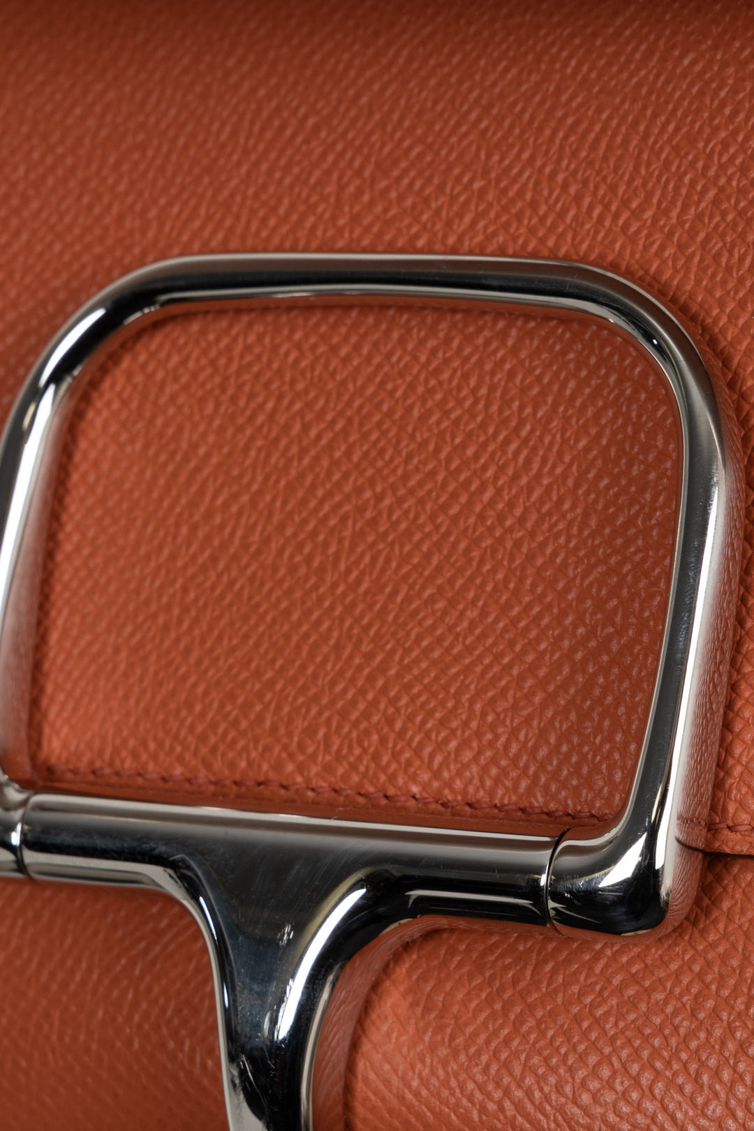 HERMÈS Mini sac Della Cavalleria II en cuir Epsom orange