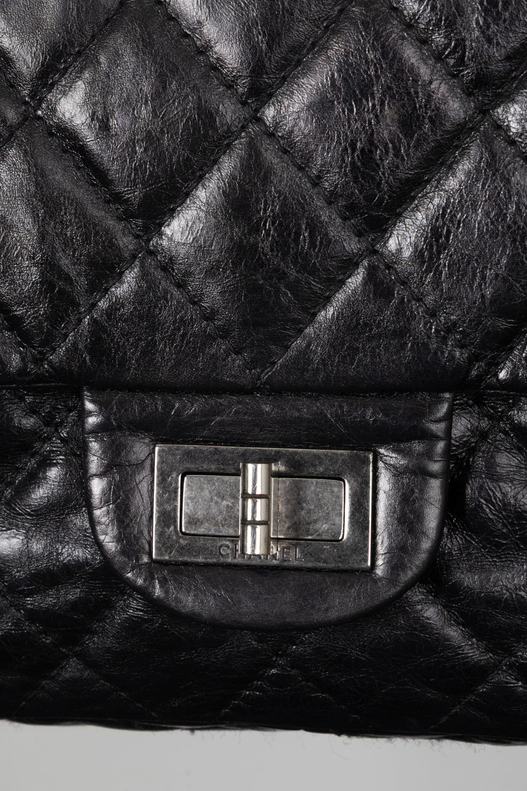 CHANEL 2.55 Reissue Bag Large Metallic Black