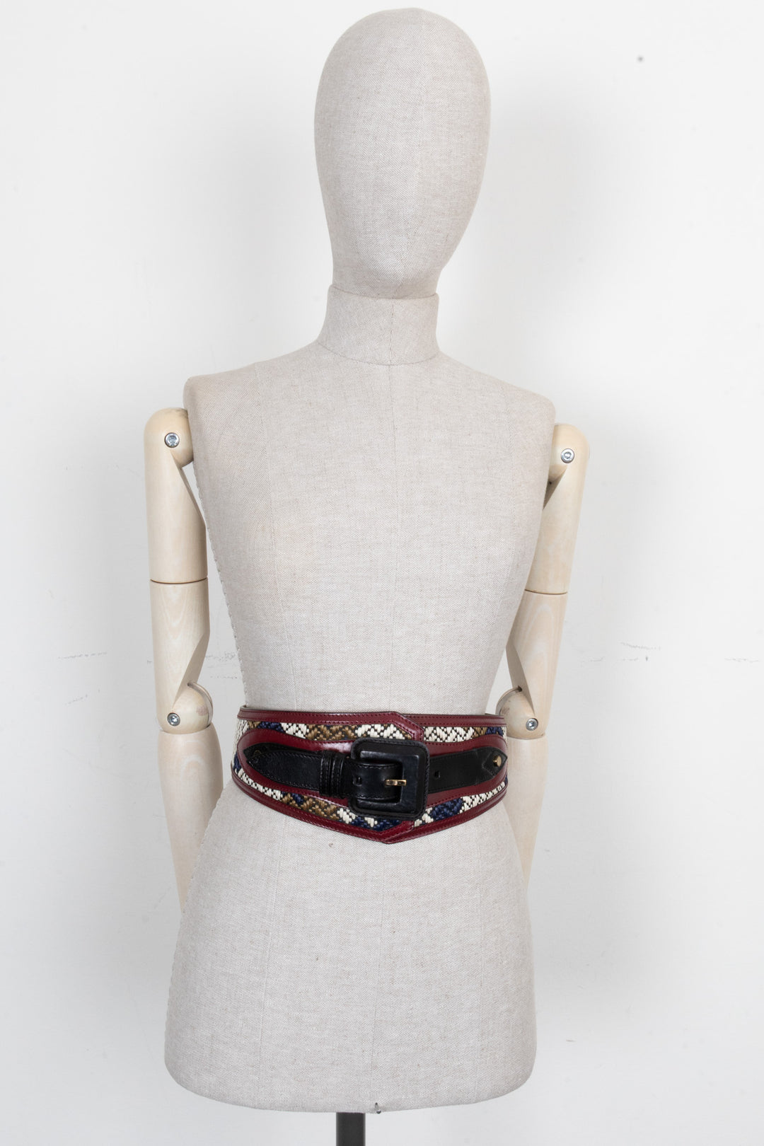 BURBERRY Wide Belt Raffia Burgundy