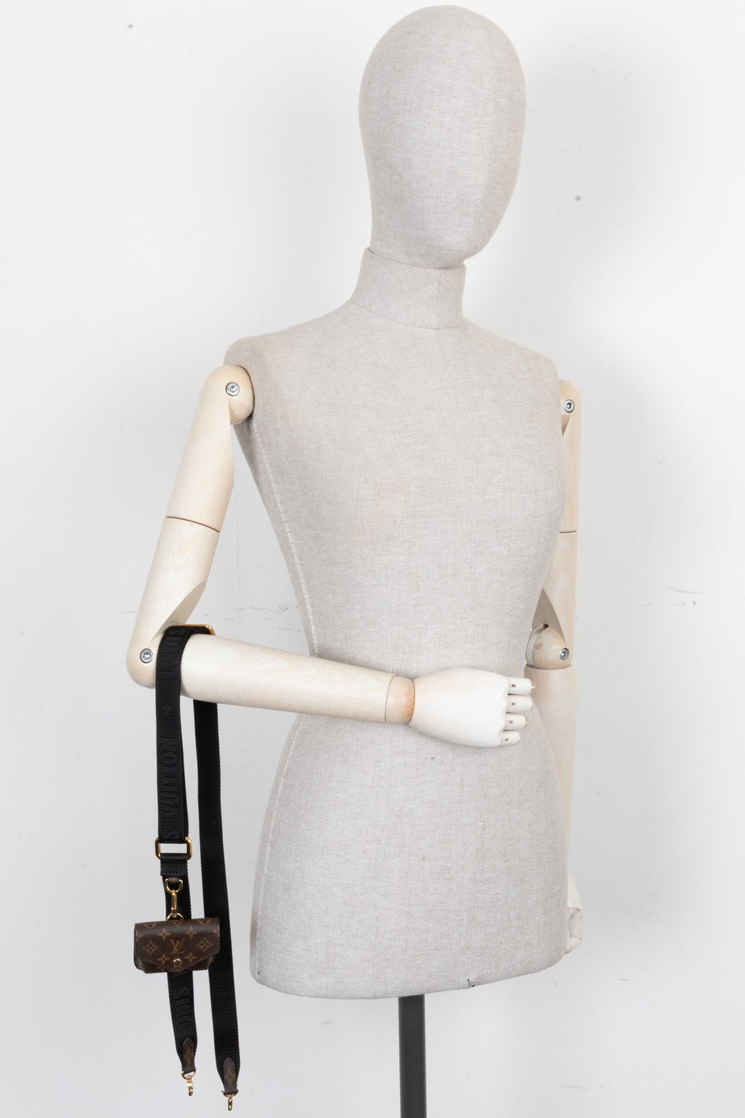 LOUIS VUITTON Felicie Strap MNG Black