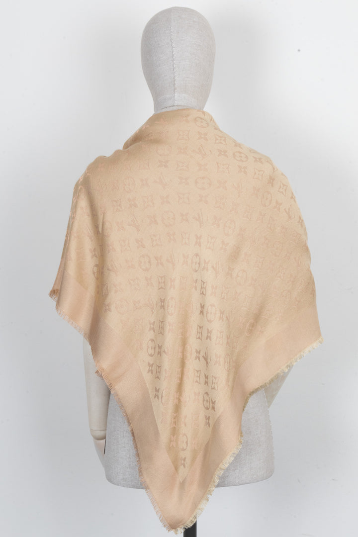 LOUIS VUITTON Fringed Scarf MNG Gold