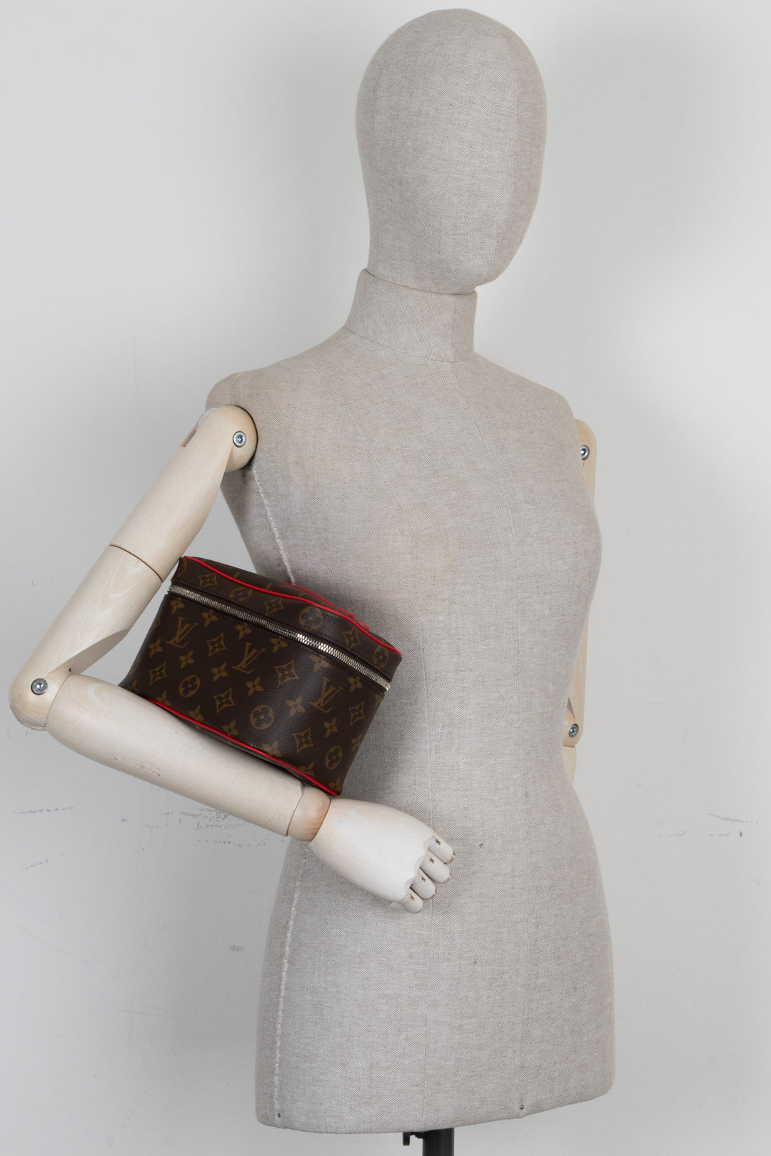 LOUIS VUITTON Mini Nice Pochette Canvas Monogram