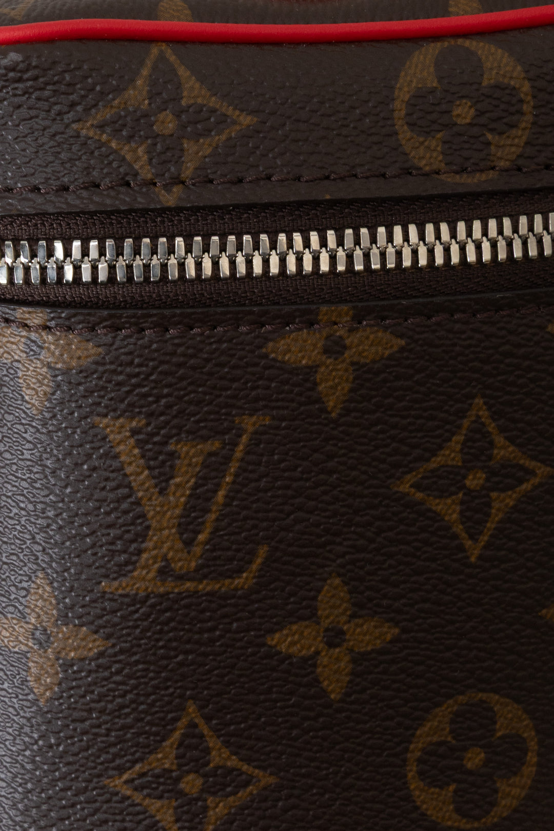 LOUIS VUITTON Mini Nice Pochette Canvas Monogram