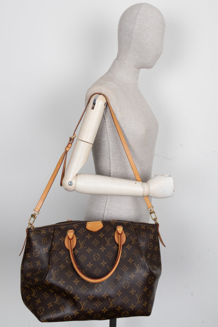 LOUIS VUITTON Turenne MM Bag MNG Canvas