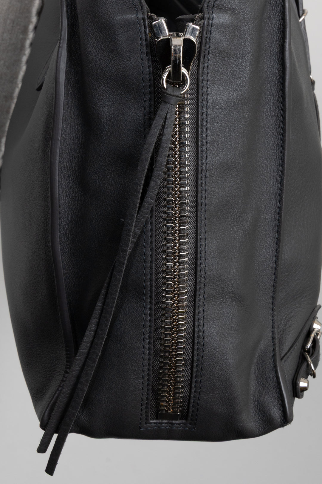 Sac cabas zippé BALENCIAGA Paper B4 gris