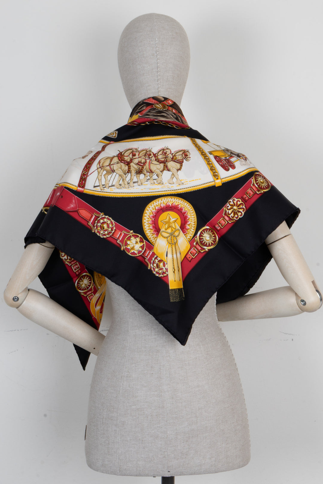 HERMÈS L'Ombrelle Magique Carré 90 Silk Multicolor