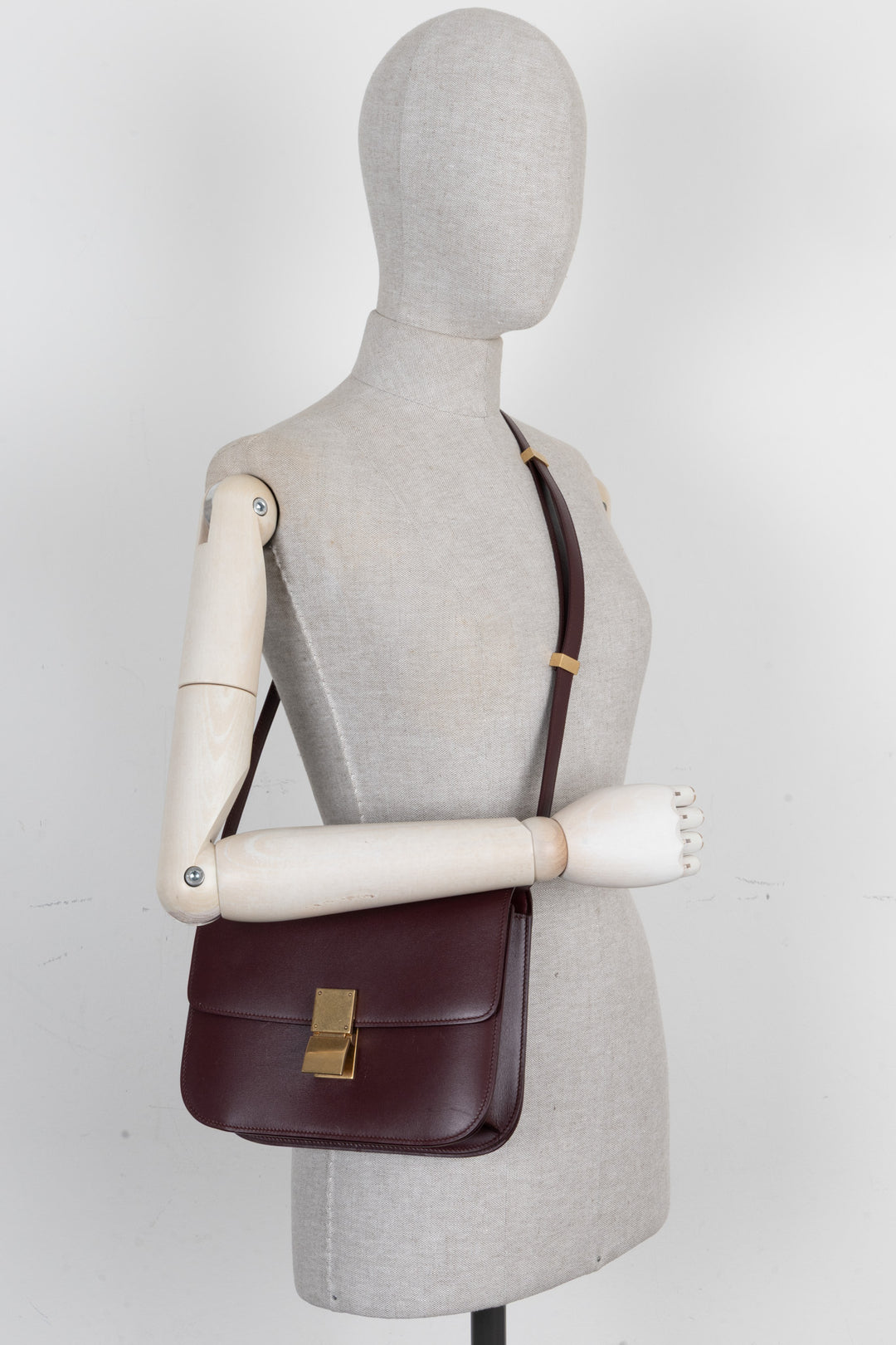 CÉLINE Classic Medium Box Bag Cuir Bordeaux