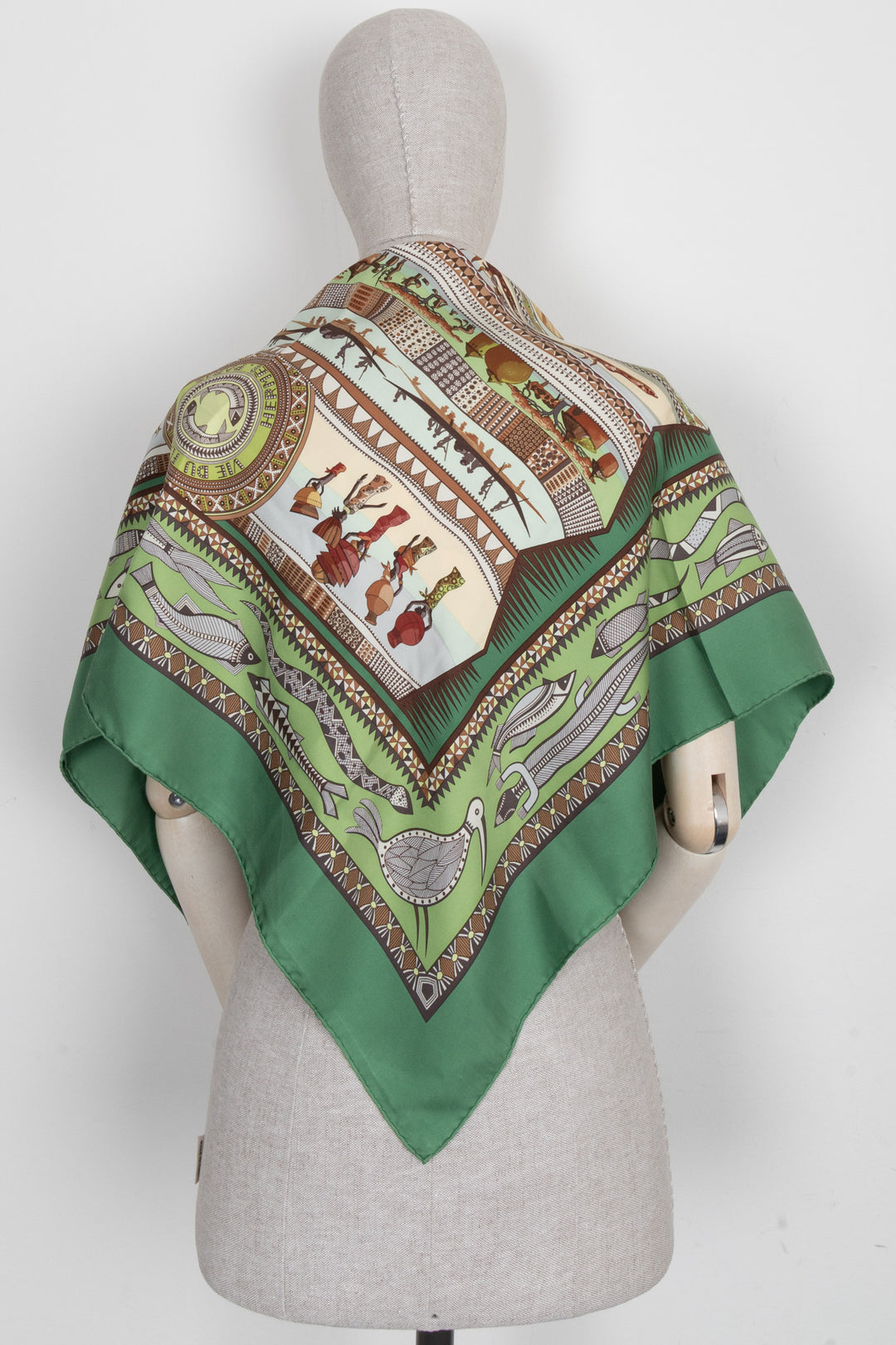 HERMÈS Foulard En Soie Vie Du Fleuve 90 Vert