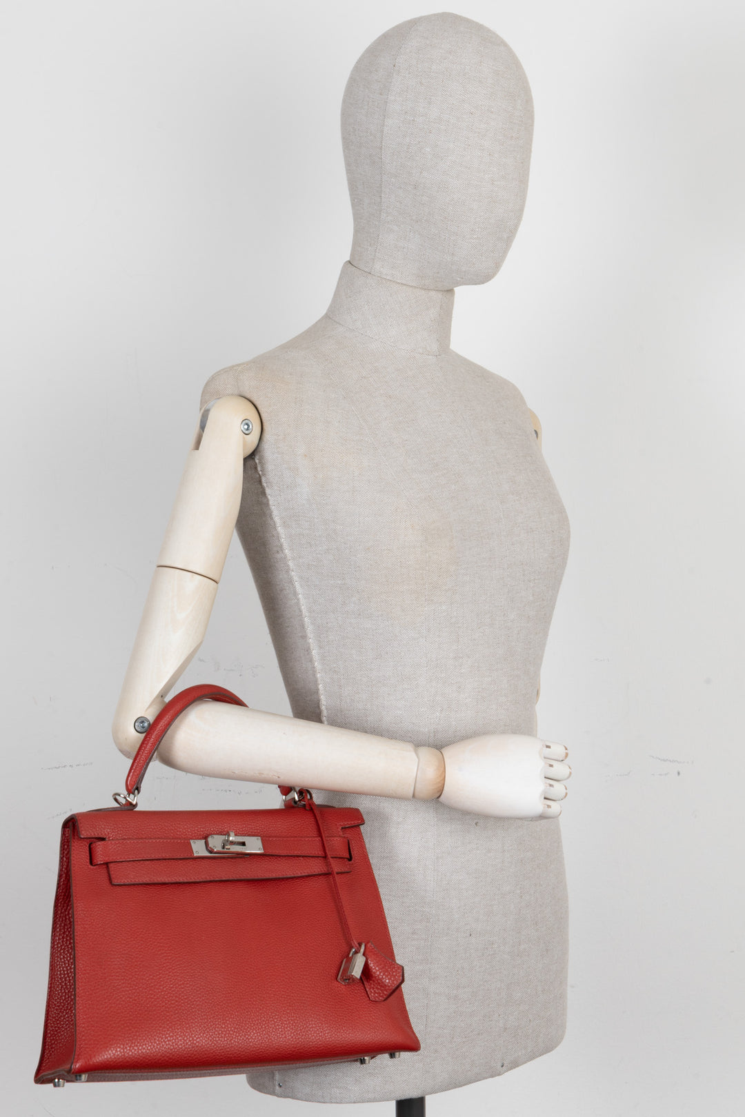 HERMÈS Kelly 28 Retourne Togo Leather Red