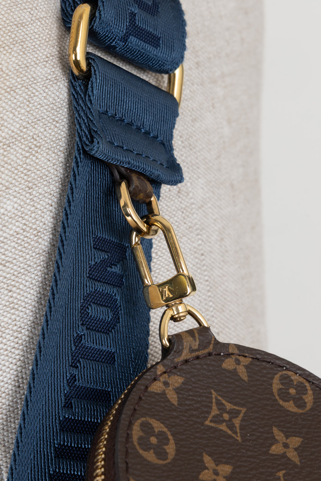 LOUIS VUITTON Maxi Multi Pochette Econyl Nylon Blue