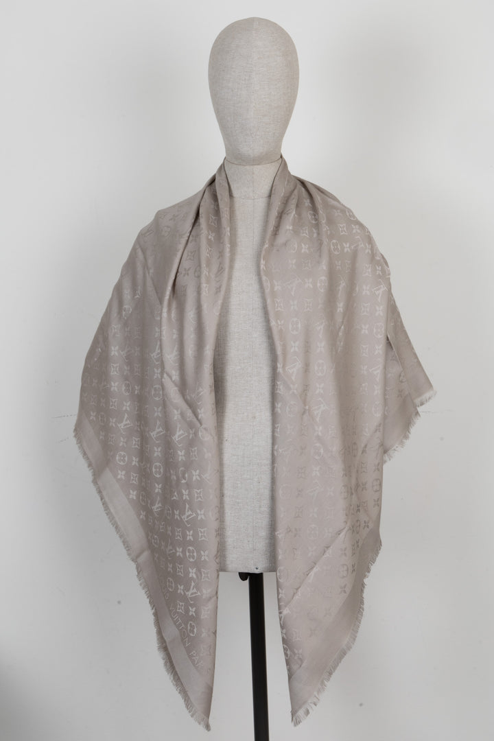 LOUIS VUITTON MNG Jacquard Scarf Silk Beige