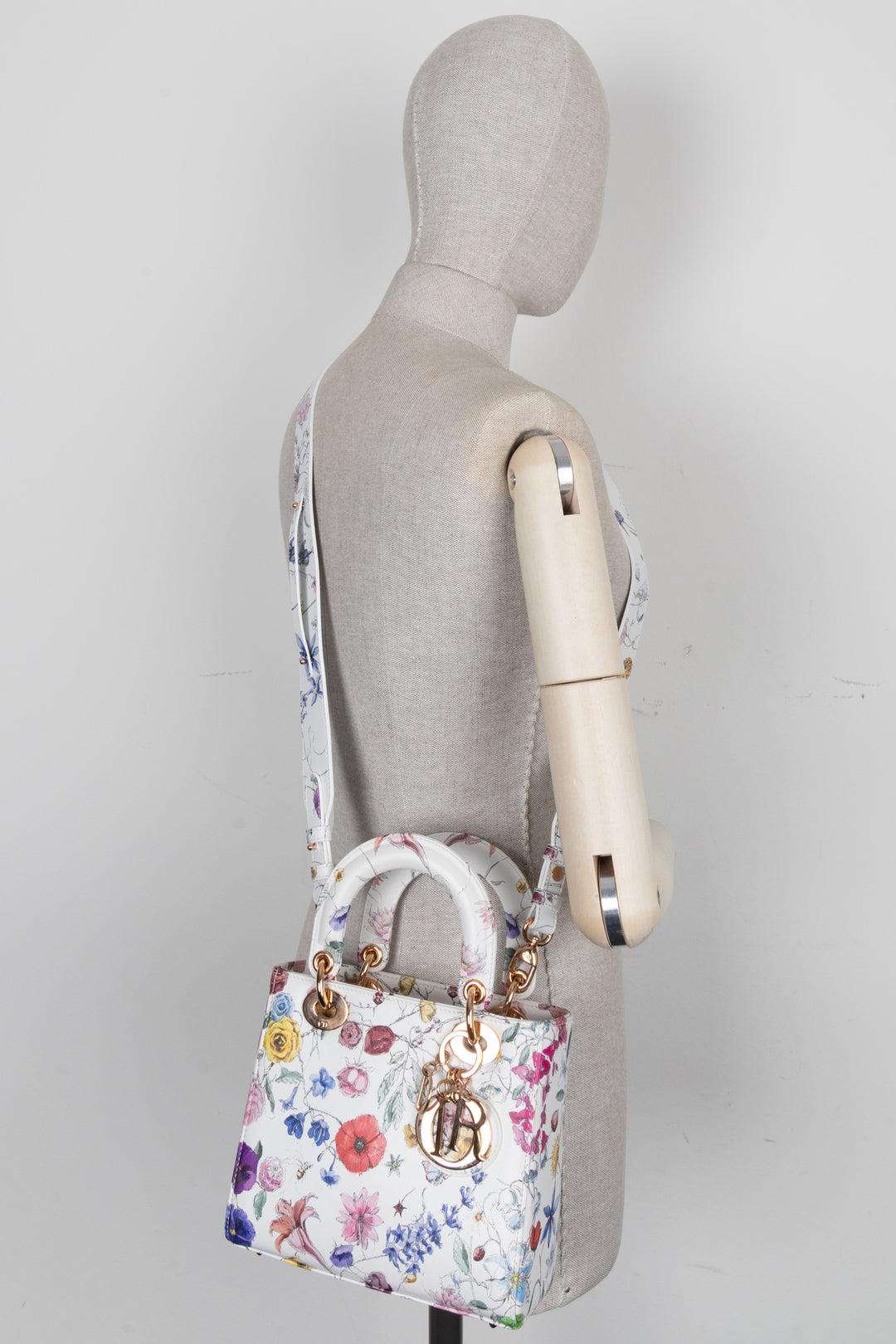 CHRISTIAN DIOR Florilegio Small Lady Dior White