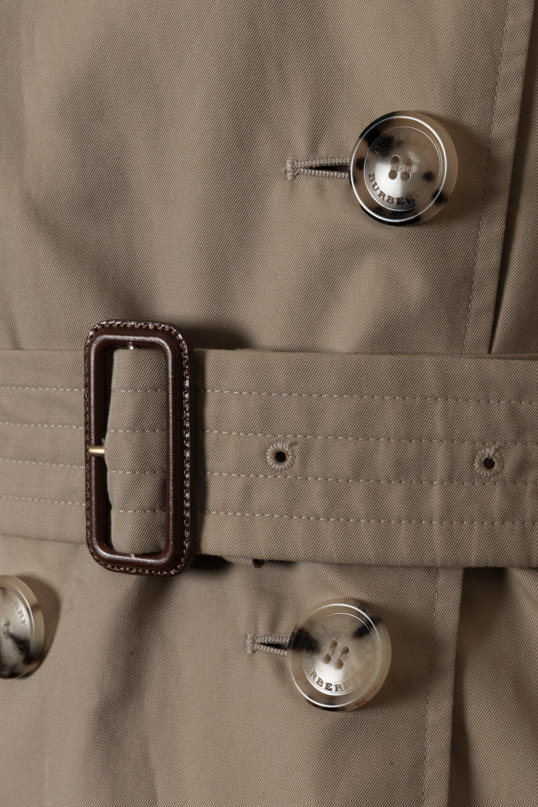BURBERRY The Kensington Short Trench Coat Beige