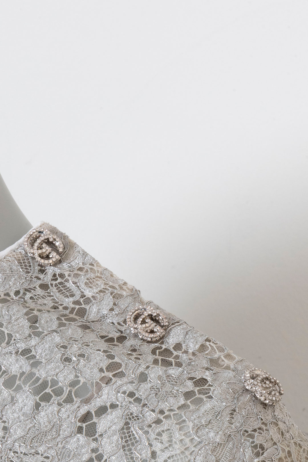 GUCCI Robe Courte Dentelle Argent