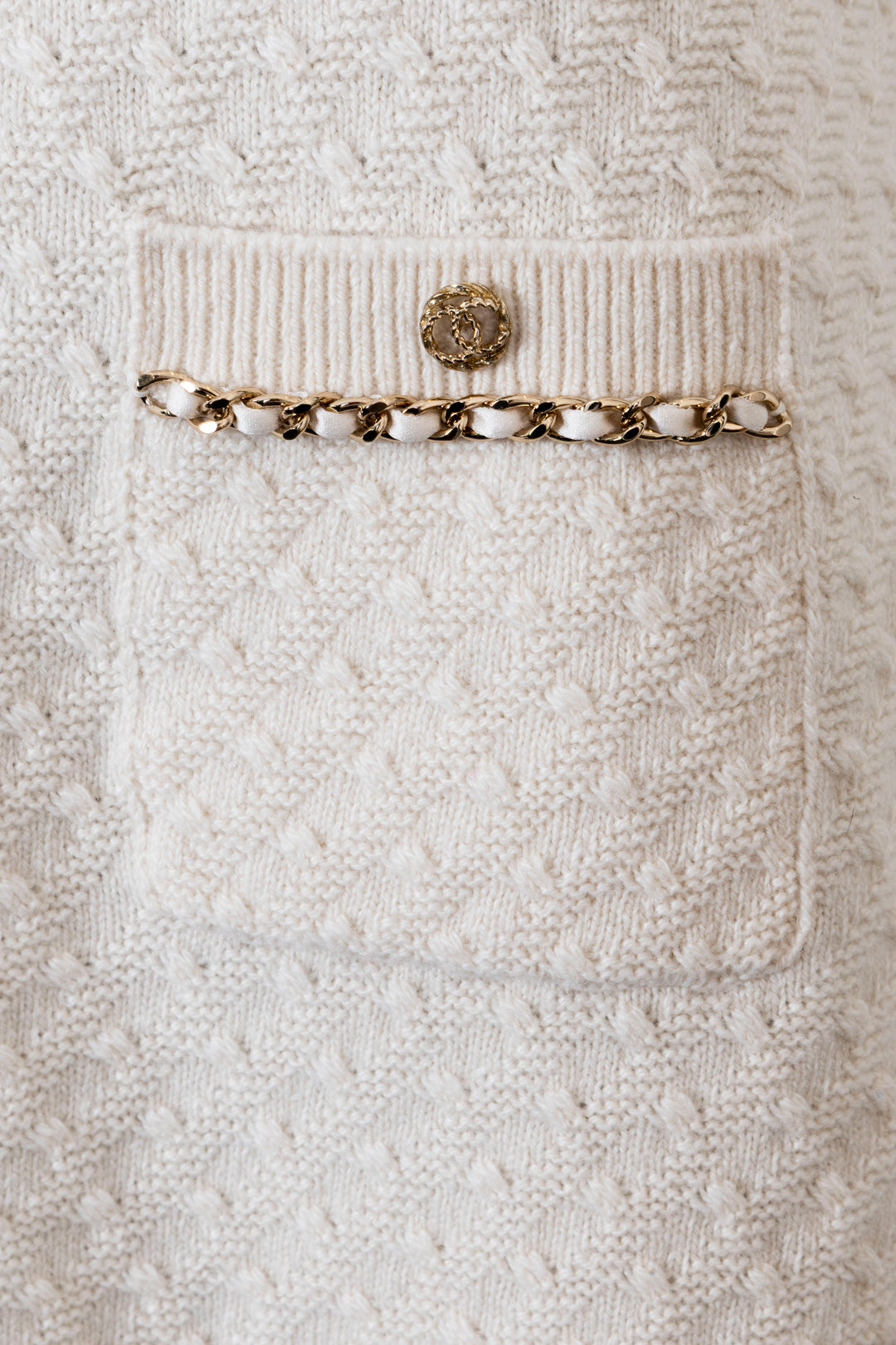 CHANEL 2022 Robe en maille sans manches Cachemire Ivoire