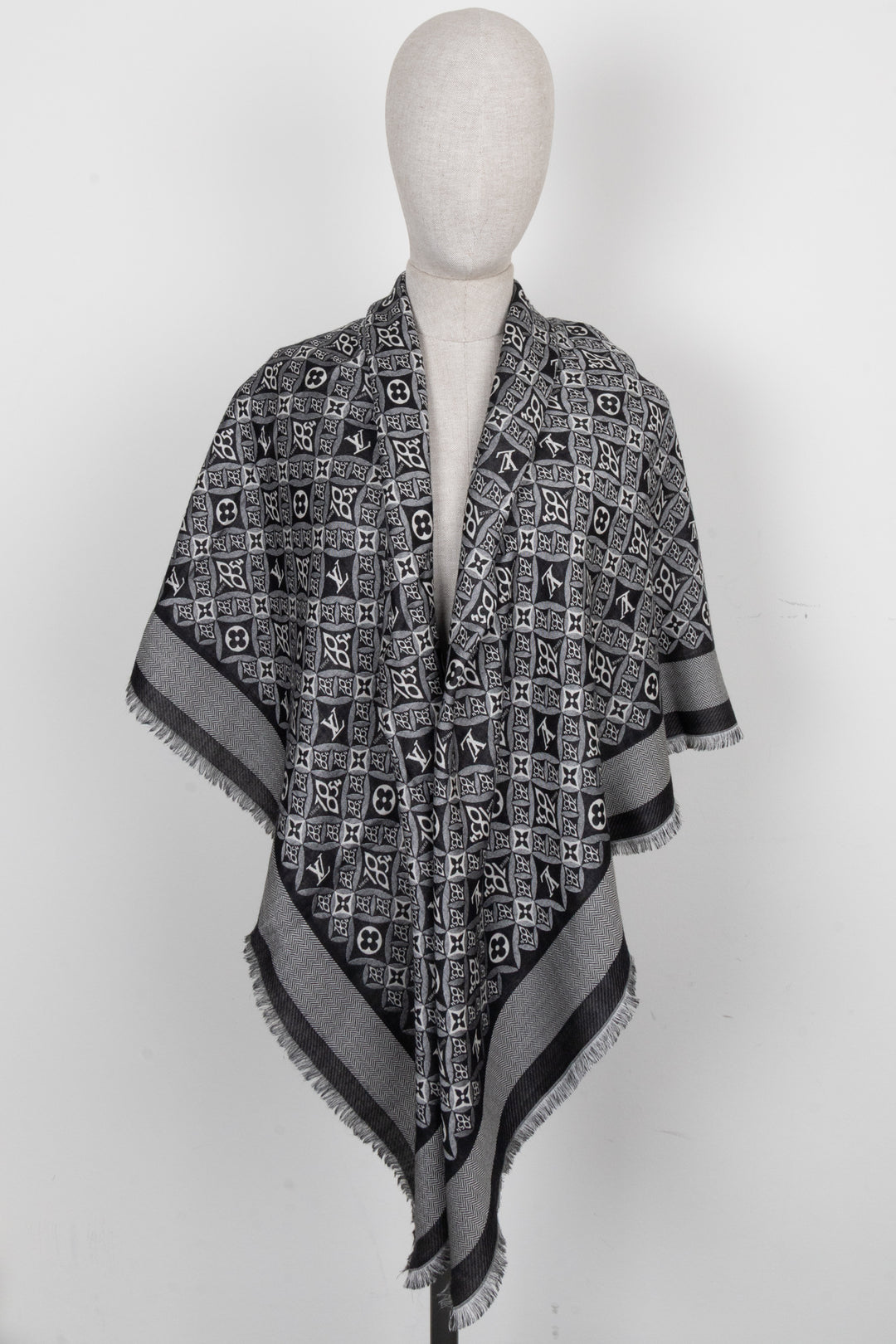 Écharpe à franges LOUIS VUITTON MNG noire et blanche