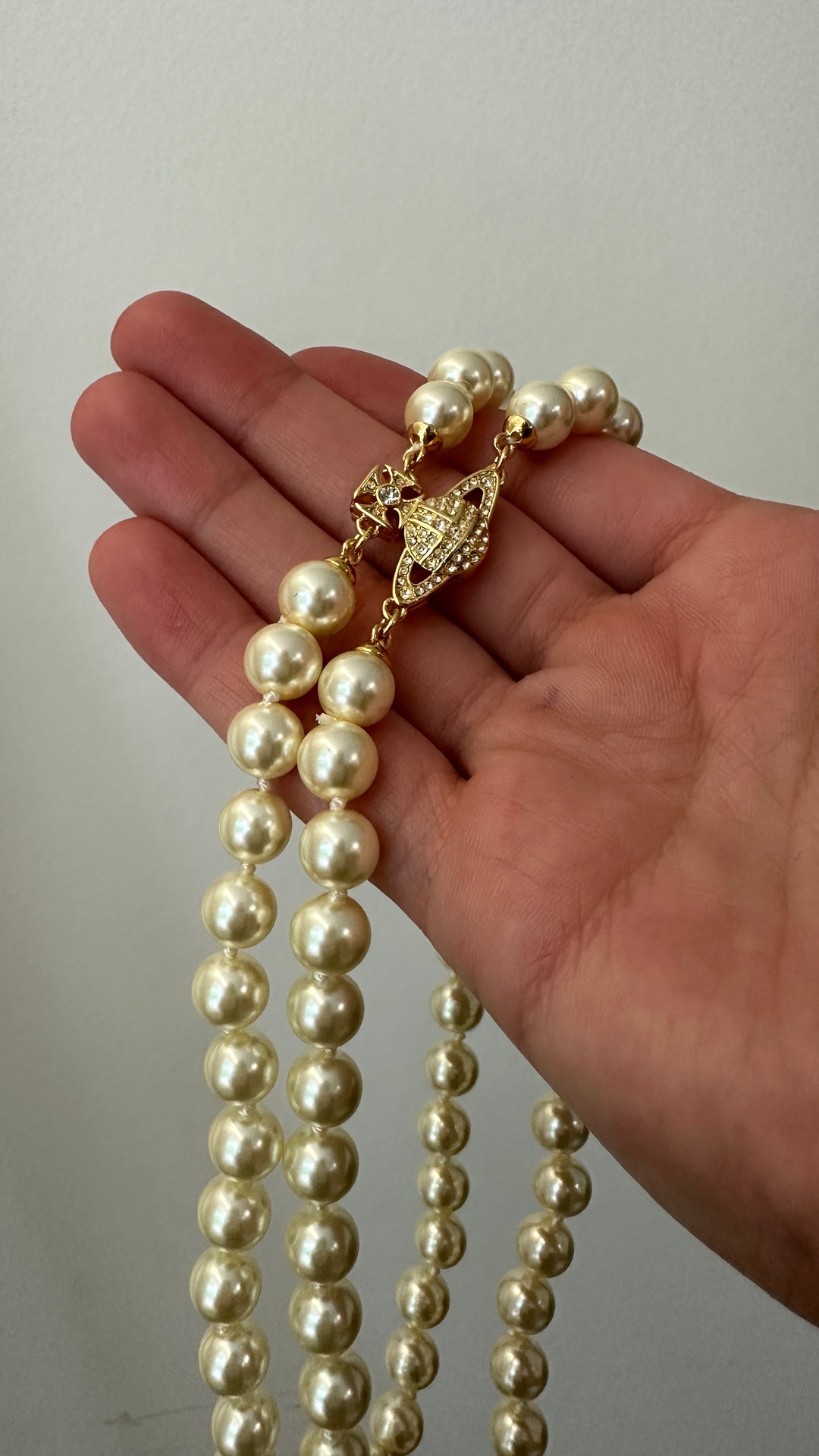 VIVIENNE WESTWOOD Two Row Pearl Choker