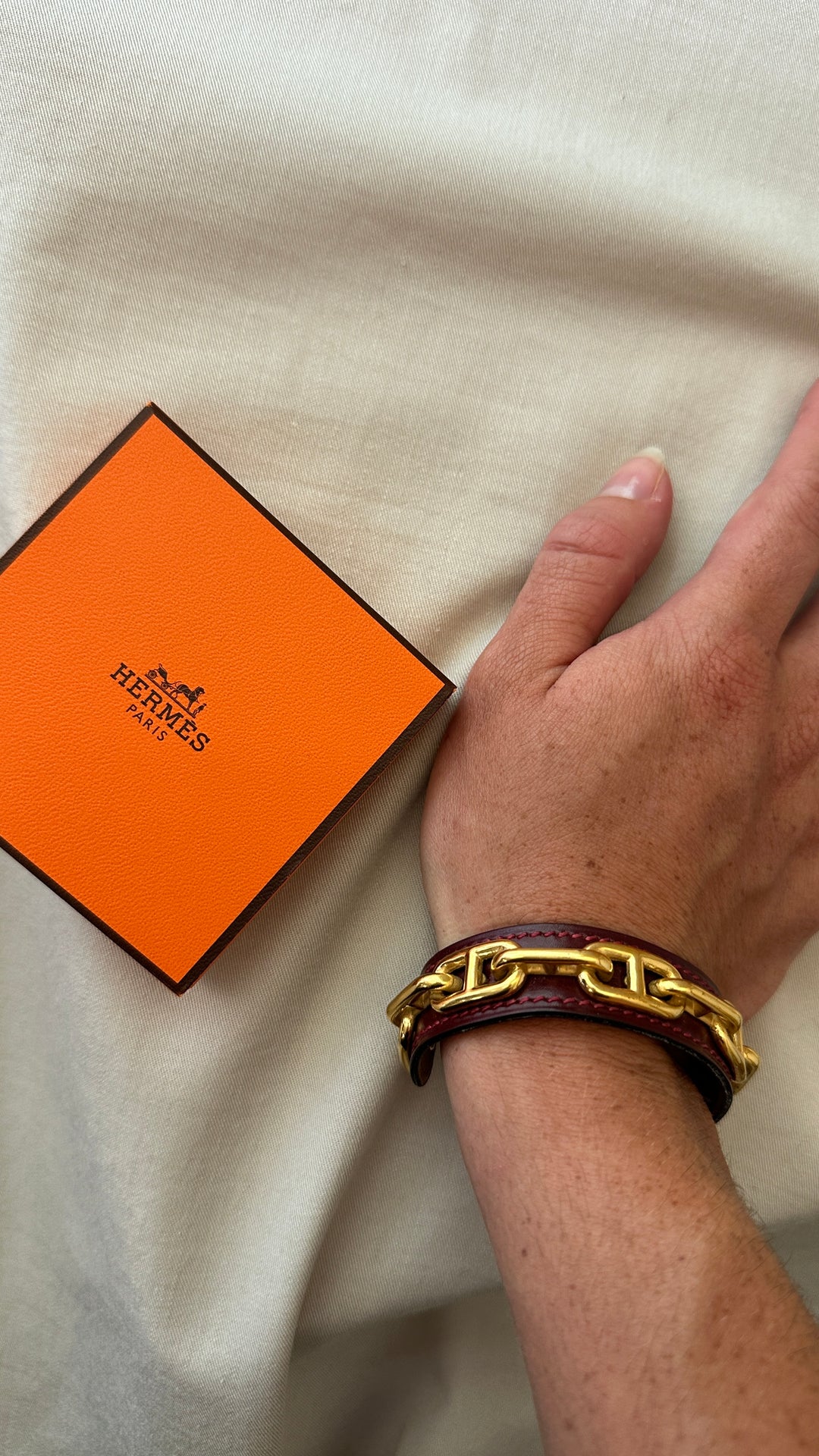 HERMÈS Chain d`Ancre Cuff Gold Rouge H