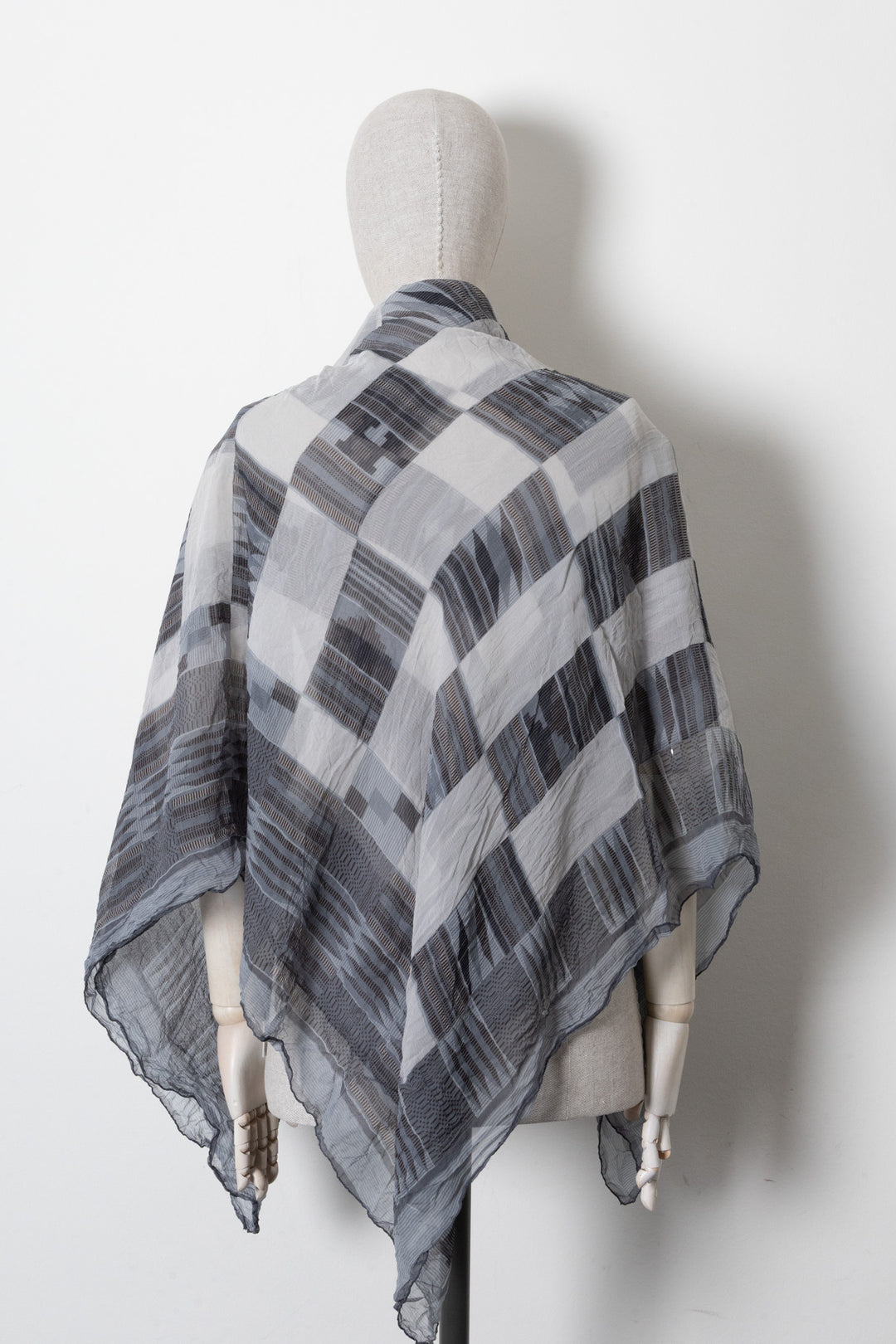 HERMÈS Geometric Print Scarf Chiffon Grey