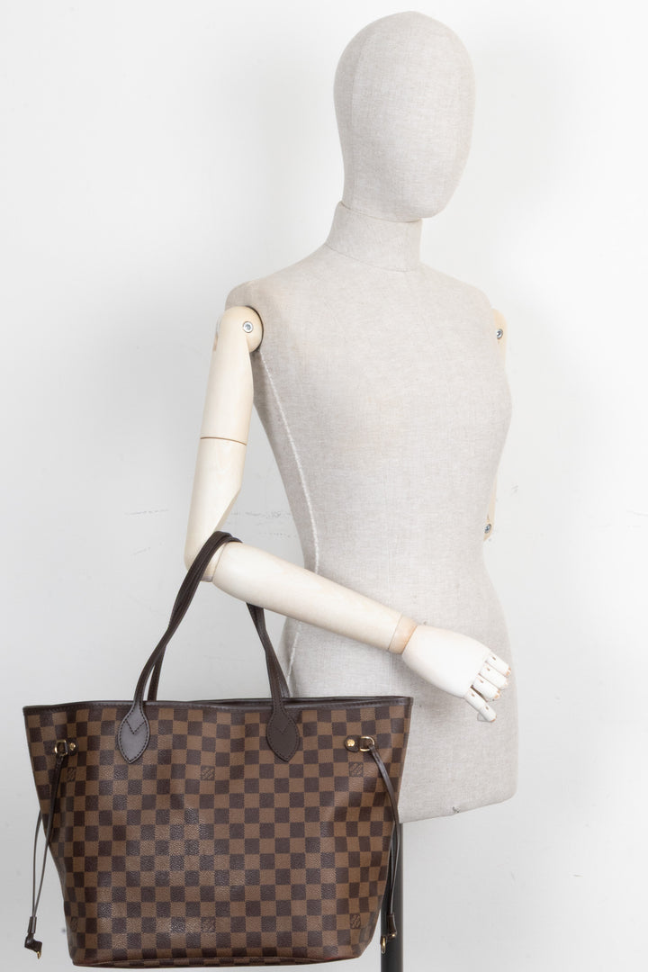 LOUIS VUITTON Neverfull MM Damier Ebene