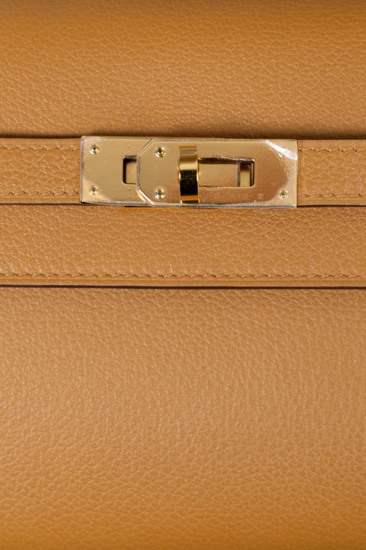 HERMÈS Kelly To Go Evercolor Caramel