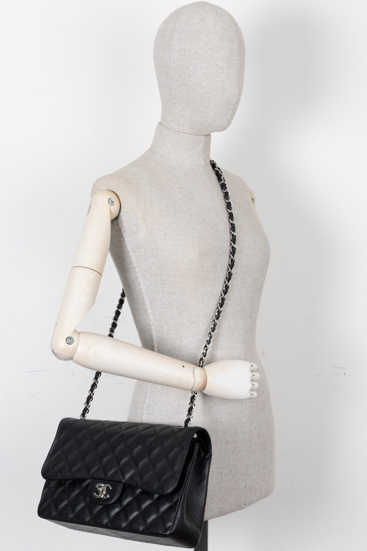 CHANEL Grand Classique Double Rabat Cuir Caviar Noir