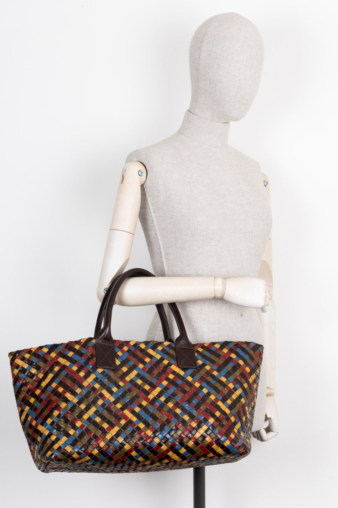 BOTTEGA VENETA Medium Cabat Tote Intrecciato Multicolor