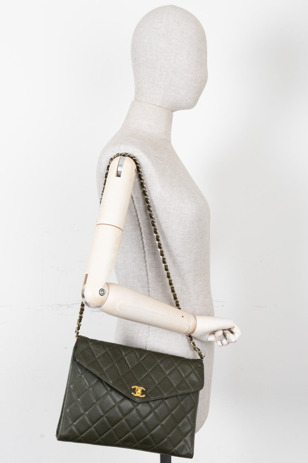 CHANEL Vintage Single Flap Clutch On Chain Lambskin Khaki