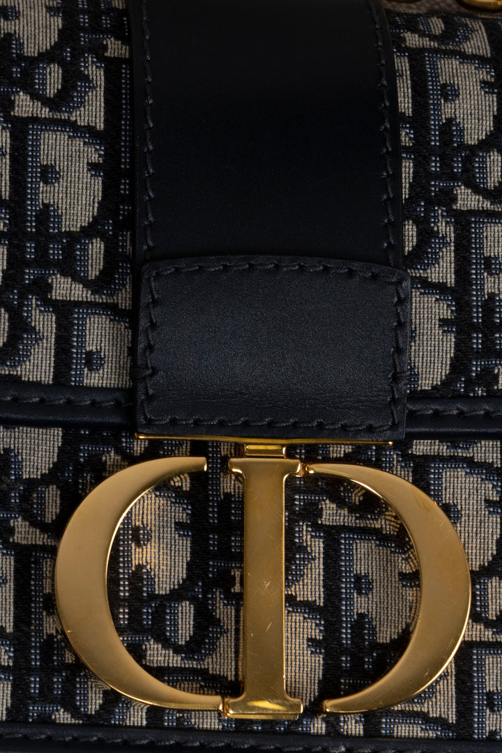 CHRISTIAN DIOR 30 Montaigne Chain Bag Oblique Bleu