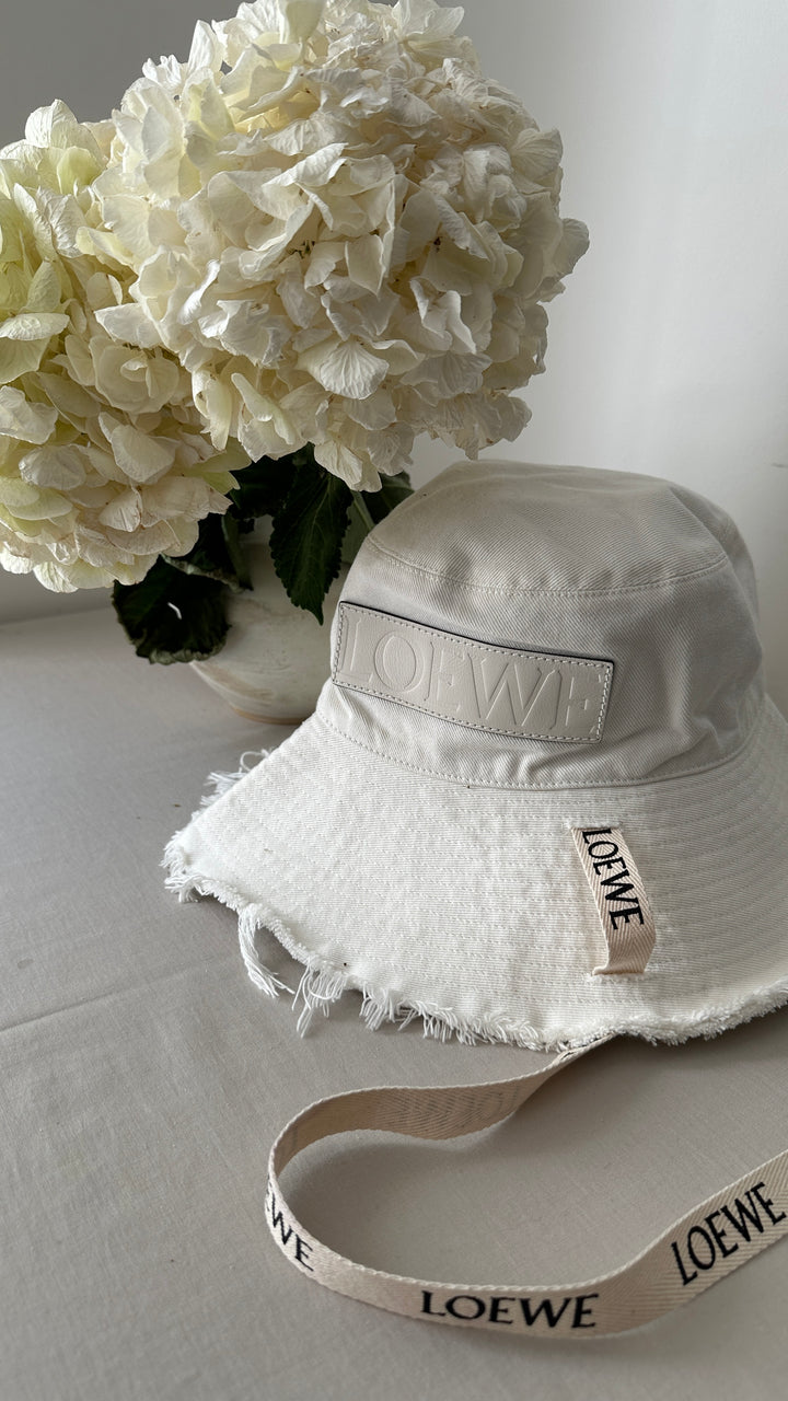 LOEWE X PAULA`S IBIZA Logo Bucket Hat Ivory