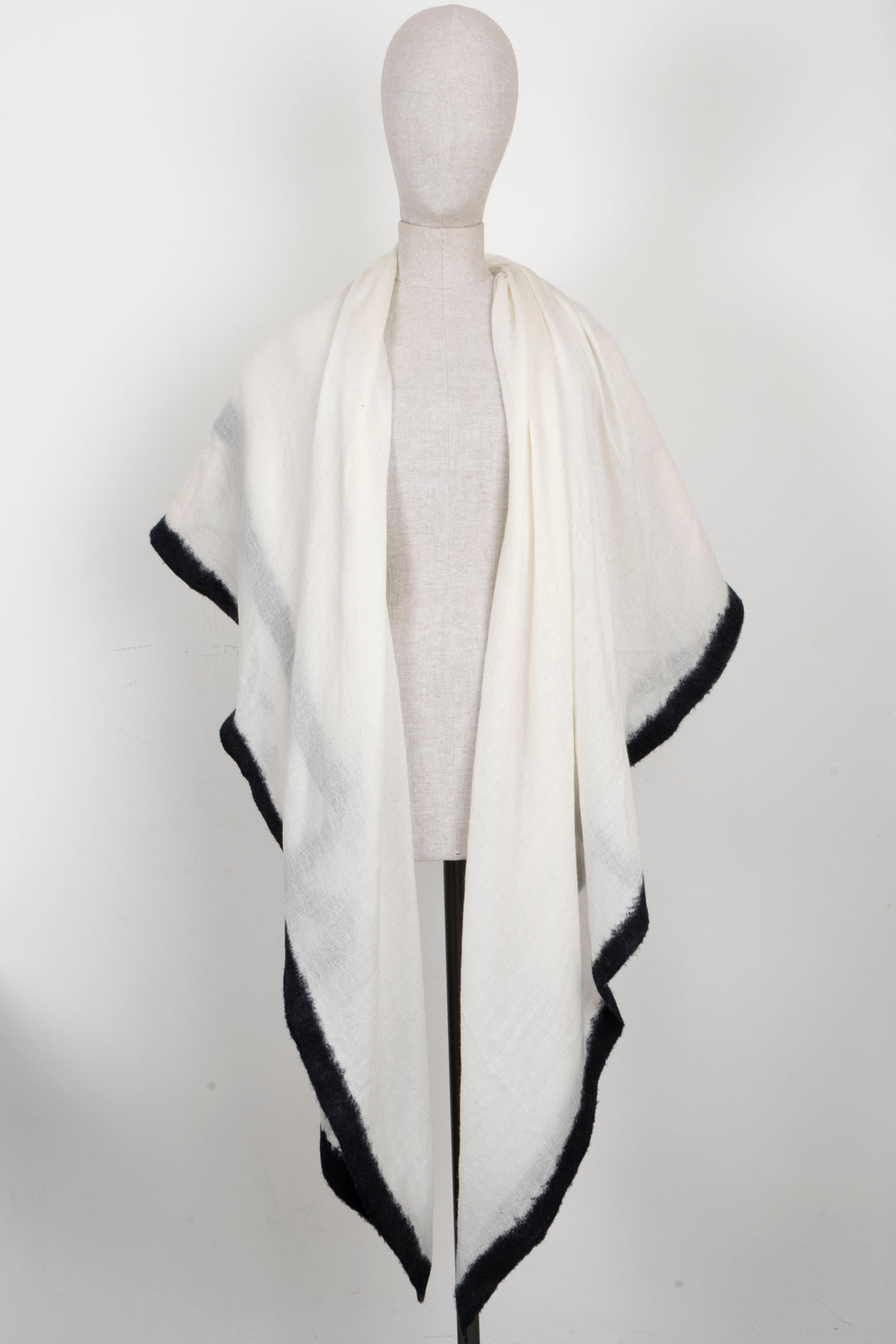 CHANEL CC Scarf Cashmere White