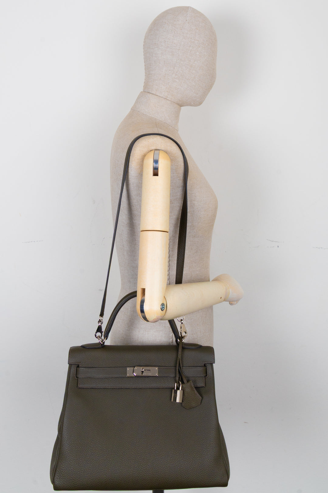 HERMÈS Kelly 32 Retourne Togo Vert de Gris