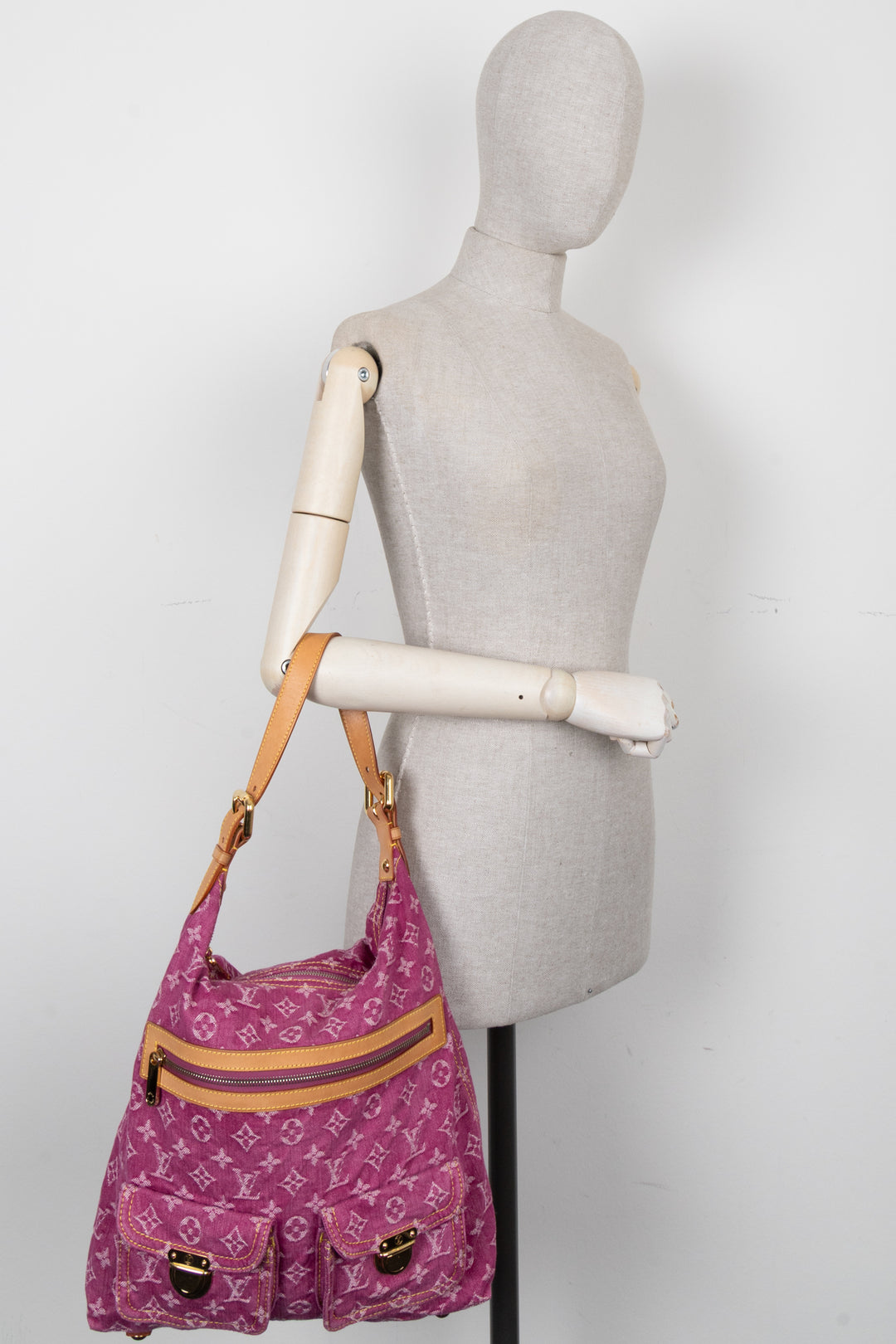 LOUIS VUITTON Baggy GM Bag Fuchsia Monogram Denim