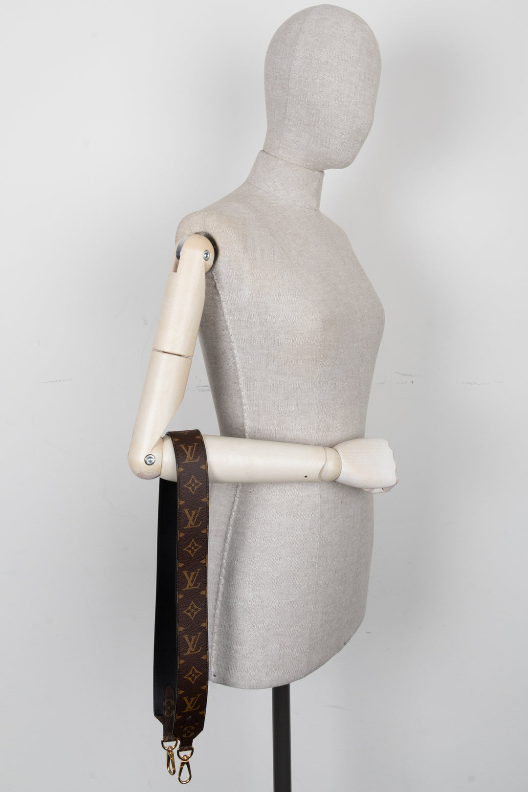 LOUIS VUITTON Shoulder Strap MNG Canvas