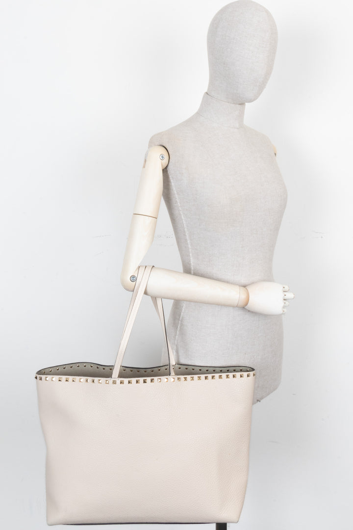 Sac cabas Rockstud ivoire VALENTINO