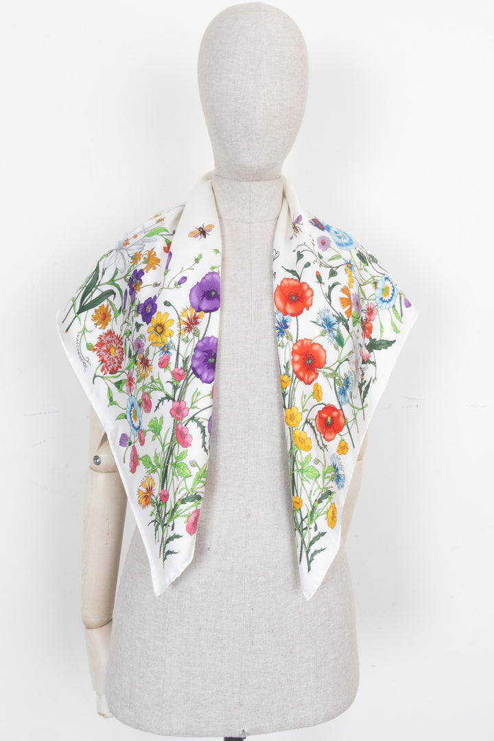 GUCCI Flora 90 Carré Soie Multicolore Blanc