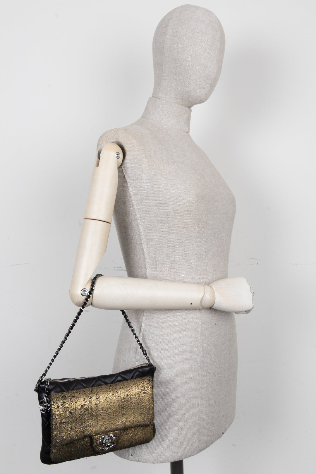 CHANEL Mineral Nights Clutch With Chain Black Gold