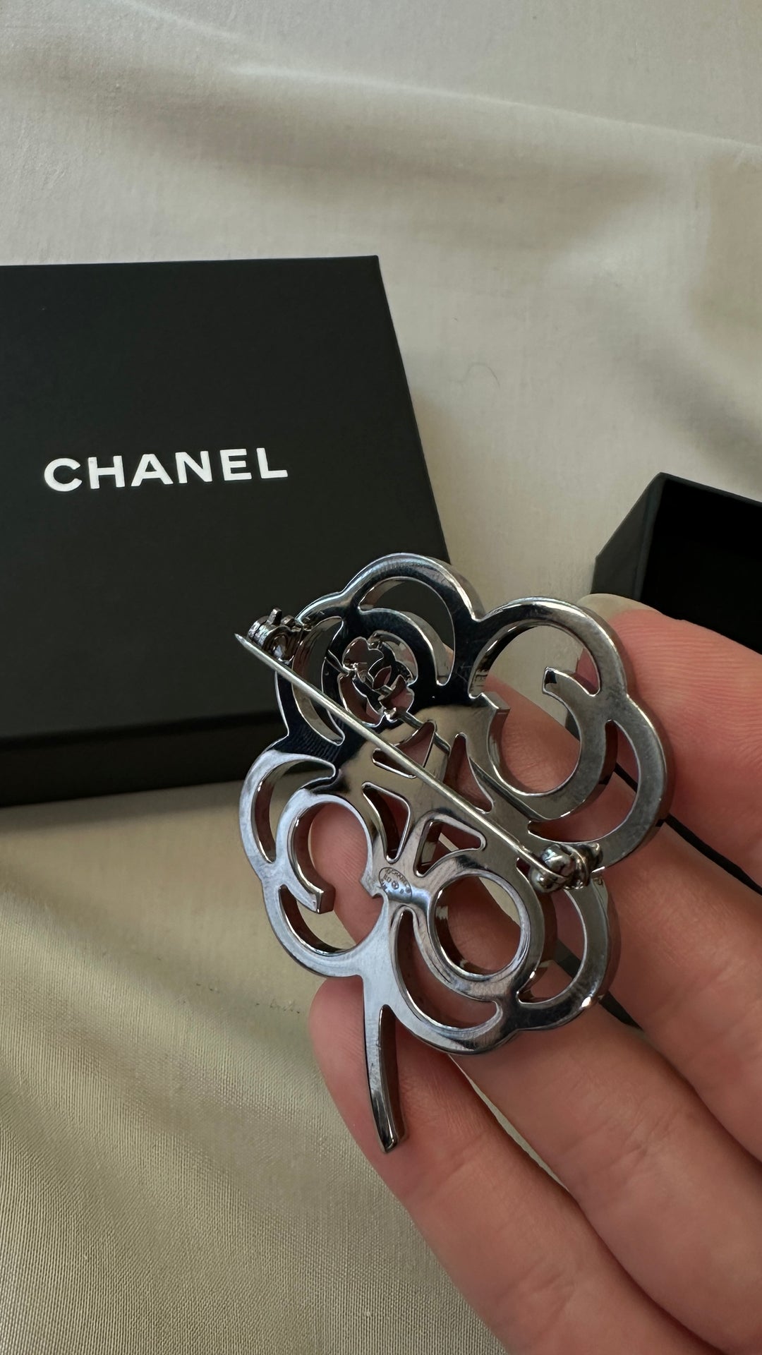 CHANEL Clover Brooch Crystals Pink