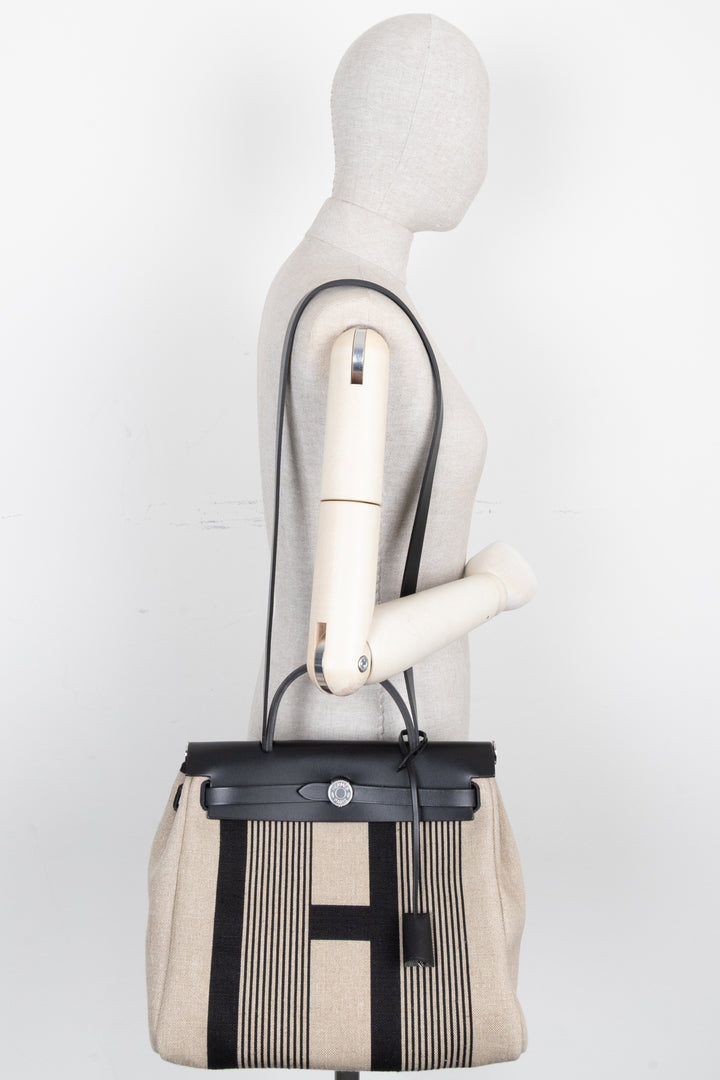 HERMÈS Herbag Zip 31 Toile De Camp H Vache Hunter Bag