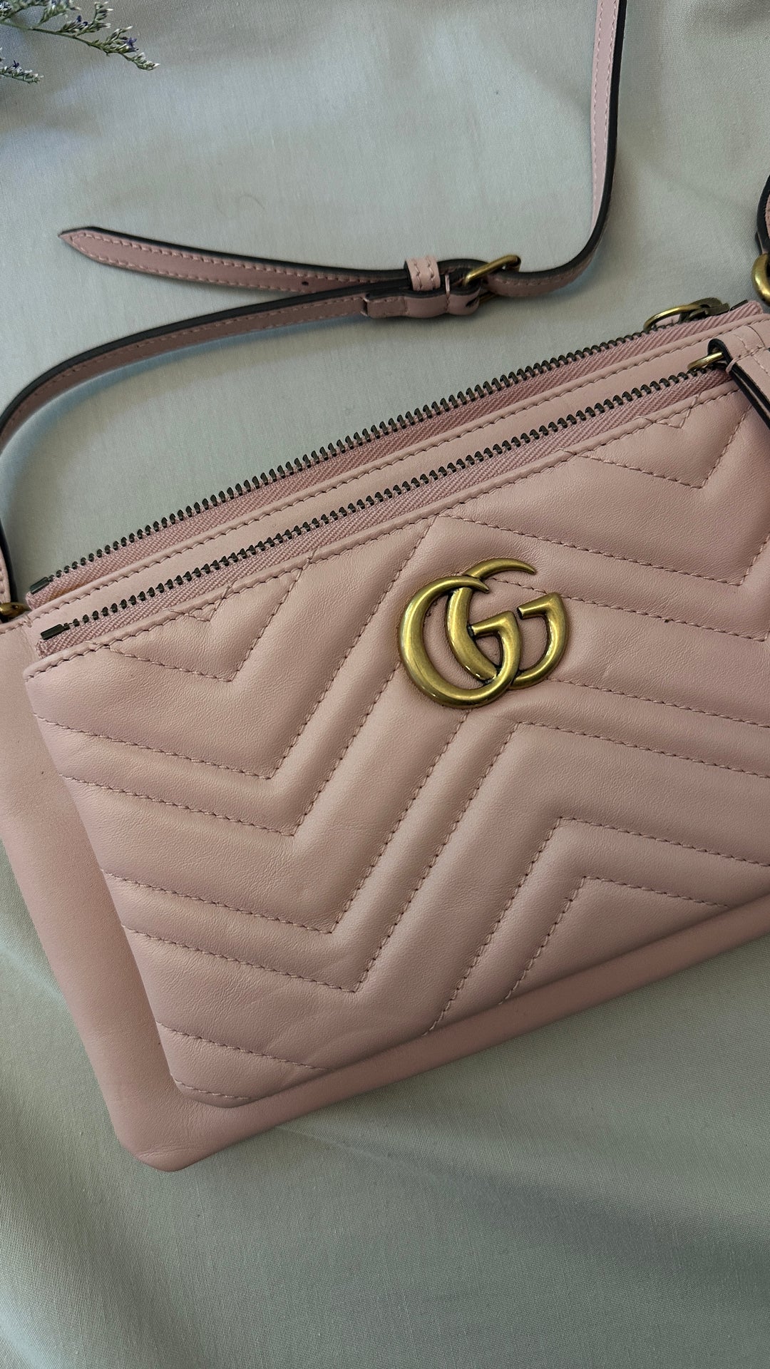 Petit sac bandoulière à double fermeture éclair GUCCI GG Marmont Blush