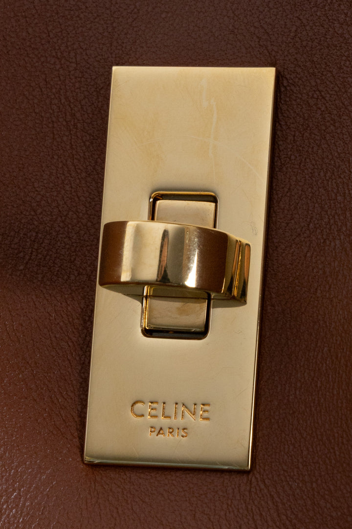 CELINE 16 Bucket Bag Leather Cognac