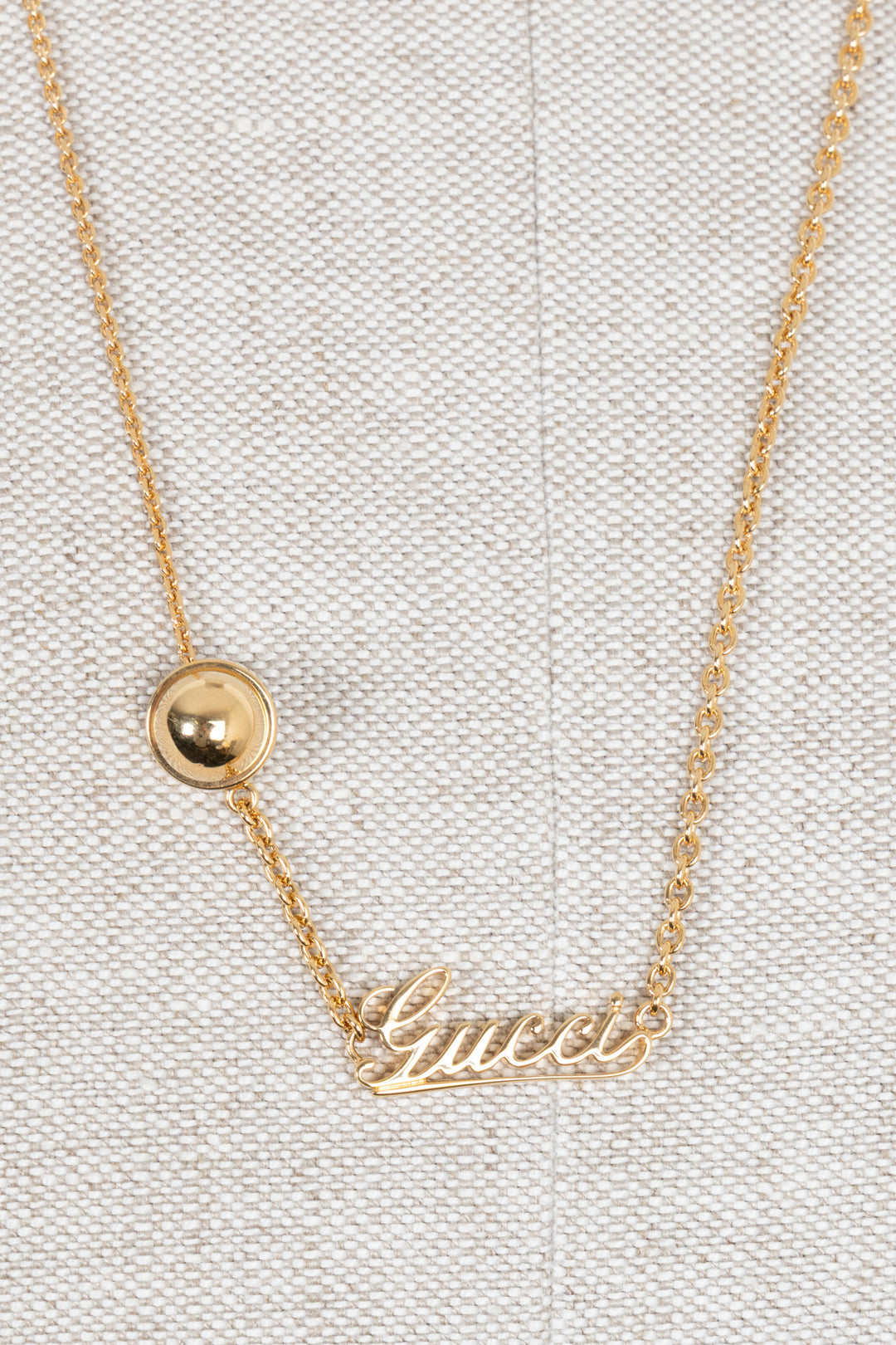GUCCI Logo Necklace Gold