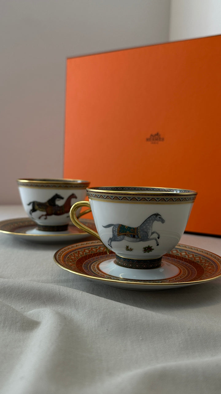 HERMÈS Cheval D´Orient No1 Tasse a The Set