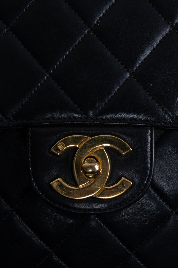 CHANEL Vintage Jumbo Single Flap Black