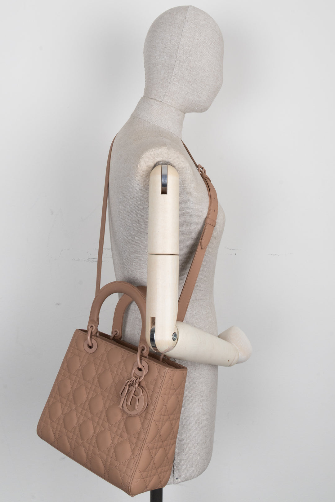 CHRISTIAN DIOR Lady Dior Small All Nude