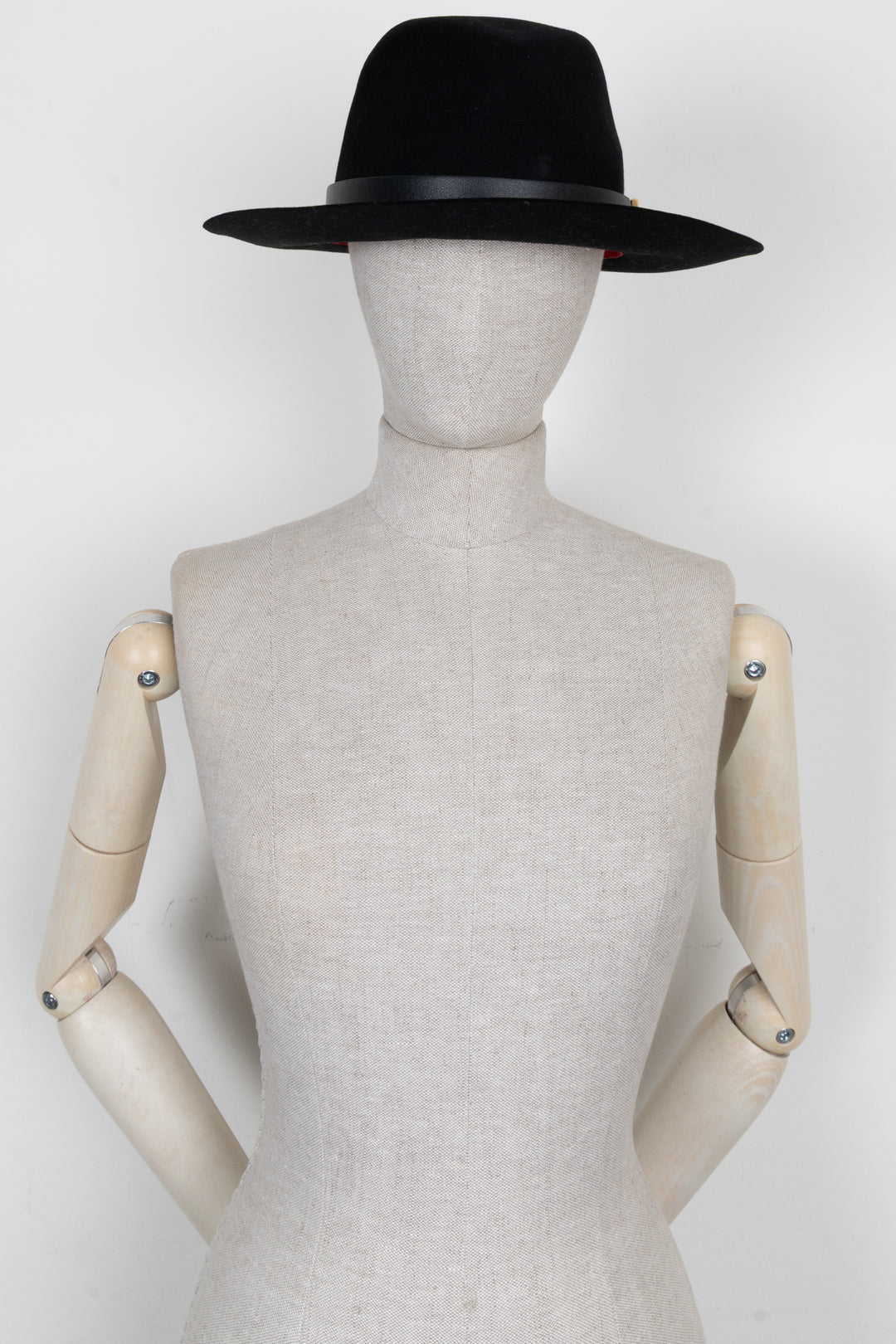 VALENTINO Chapeau VLogo Lapin Noir