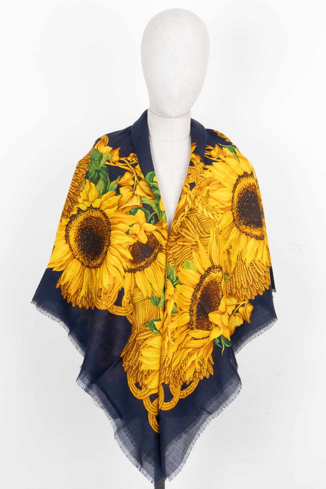 Écharpe CHANEL Tournesol 140 Bleu marine