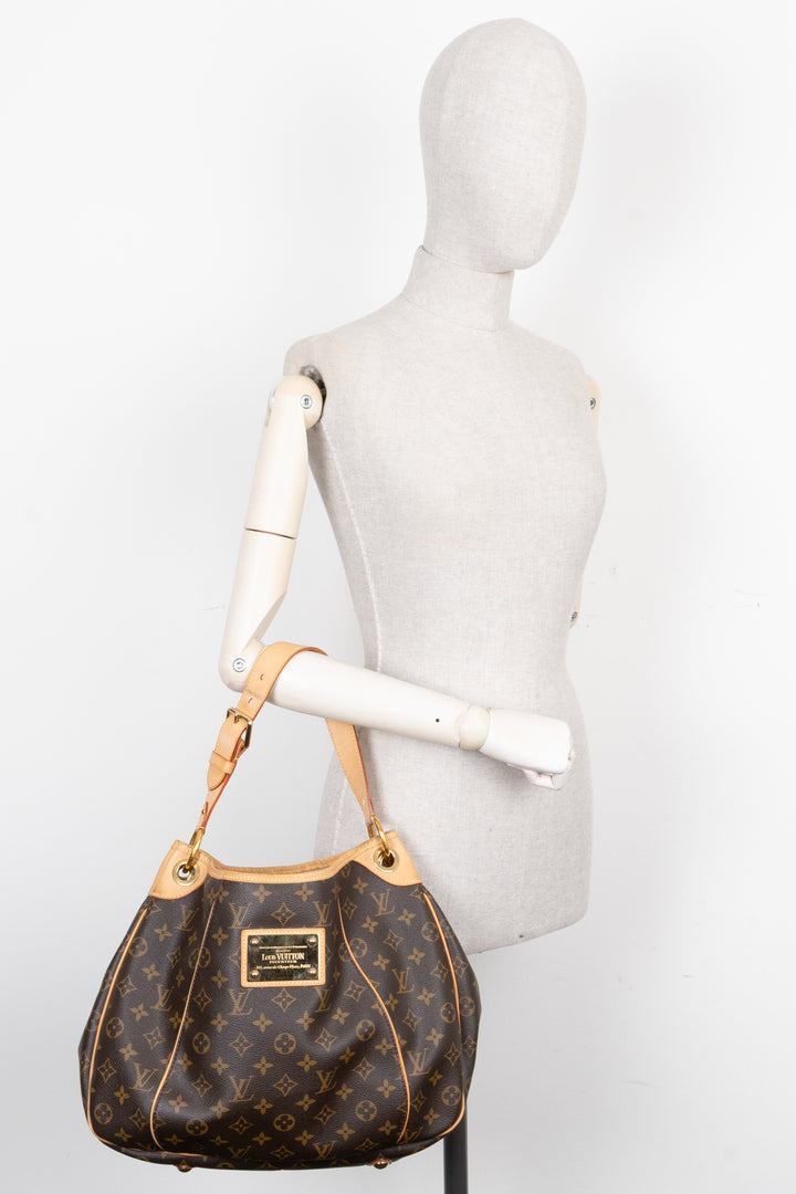 LOUIS VUITTON Galliera Hobo Bag MNG Canvas