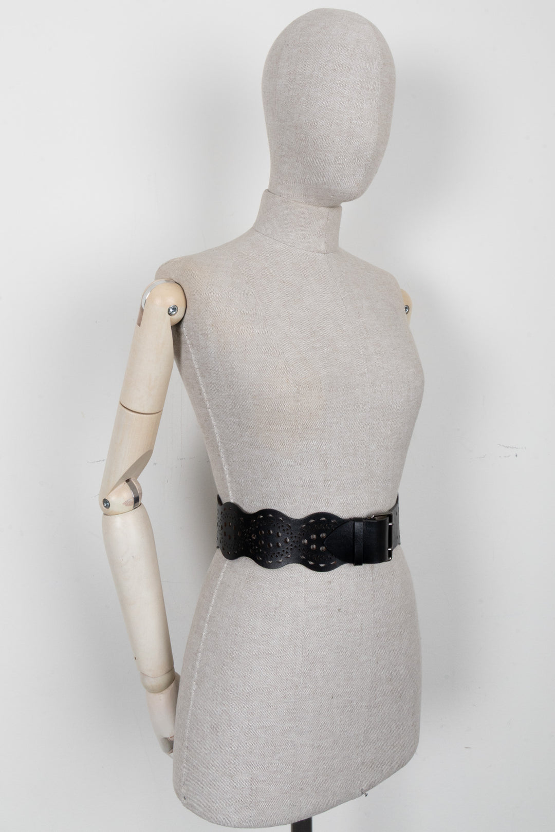 ALAÏA Laser Cut Waist Belt Leather Black