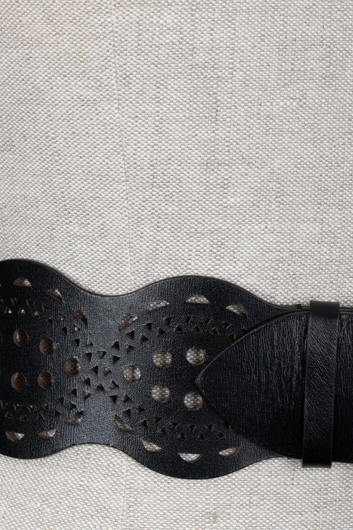 ALAÏA Laser Cut Waist Belt Leather Black